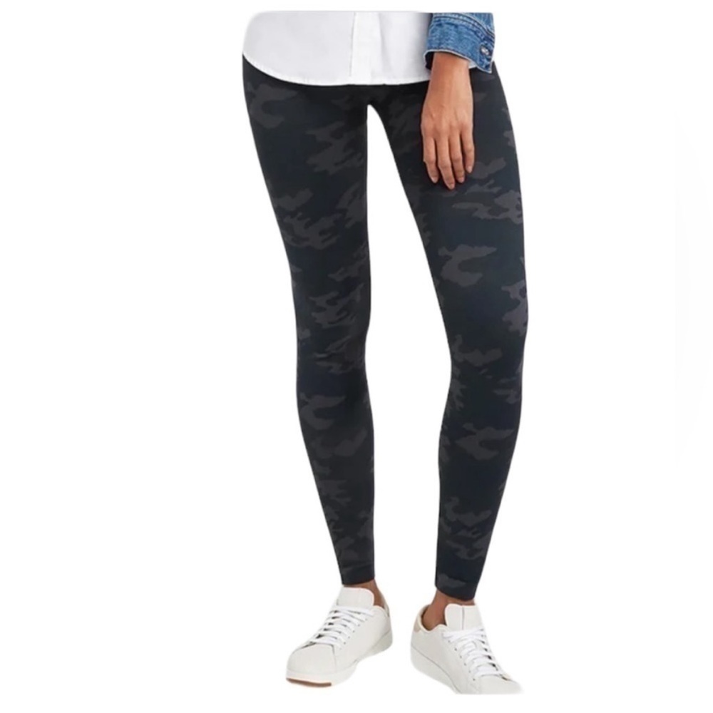SPANX Black Camo Elevate Leggings NWT Sz L — New With Tags